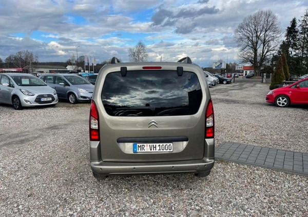 Citroen Berlingo cena 32900 przebieg: 229000, rok produkcji 2013 z Lębork małe 704